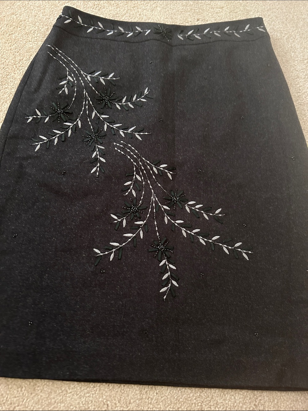 Ann Taylor gray wool Pencil Skirt with Beaded Floral Embroidery